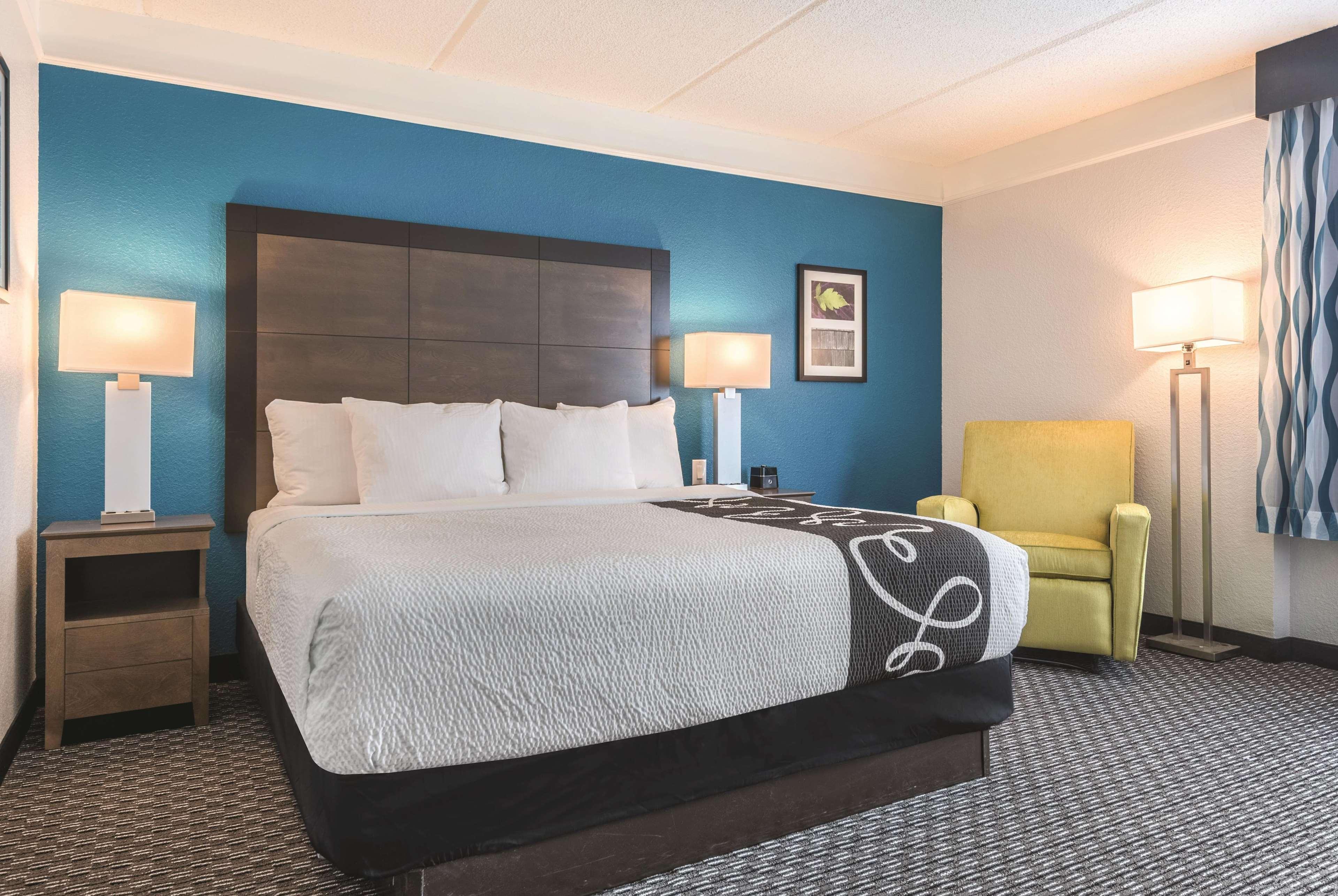 La Quinta By Wyndham Orlando Lake Mary Exterior photo