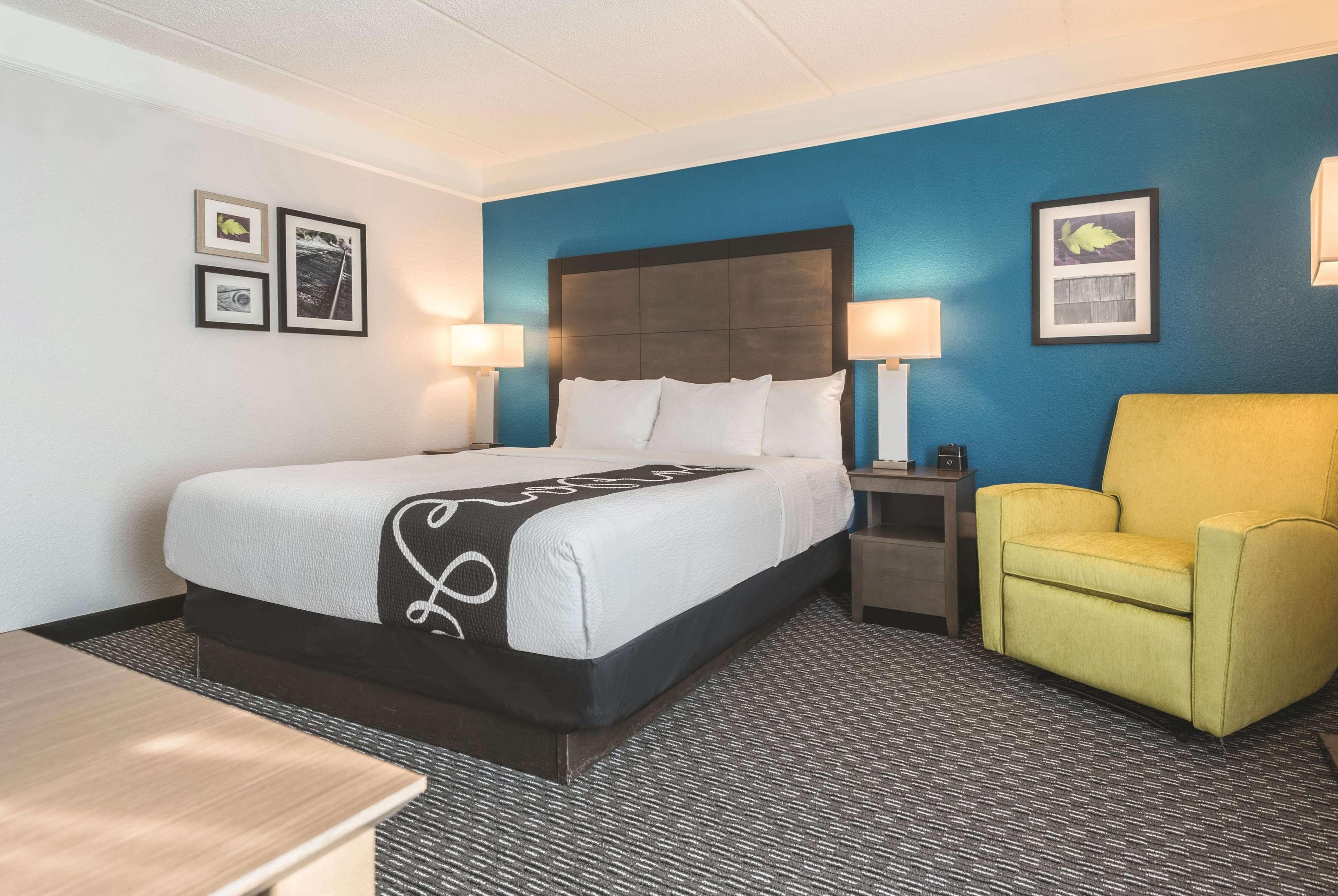 La Quinta By Wyndham Orlando Lake Mary Exterior photo