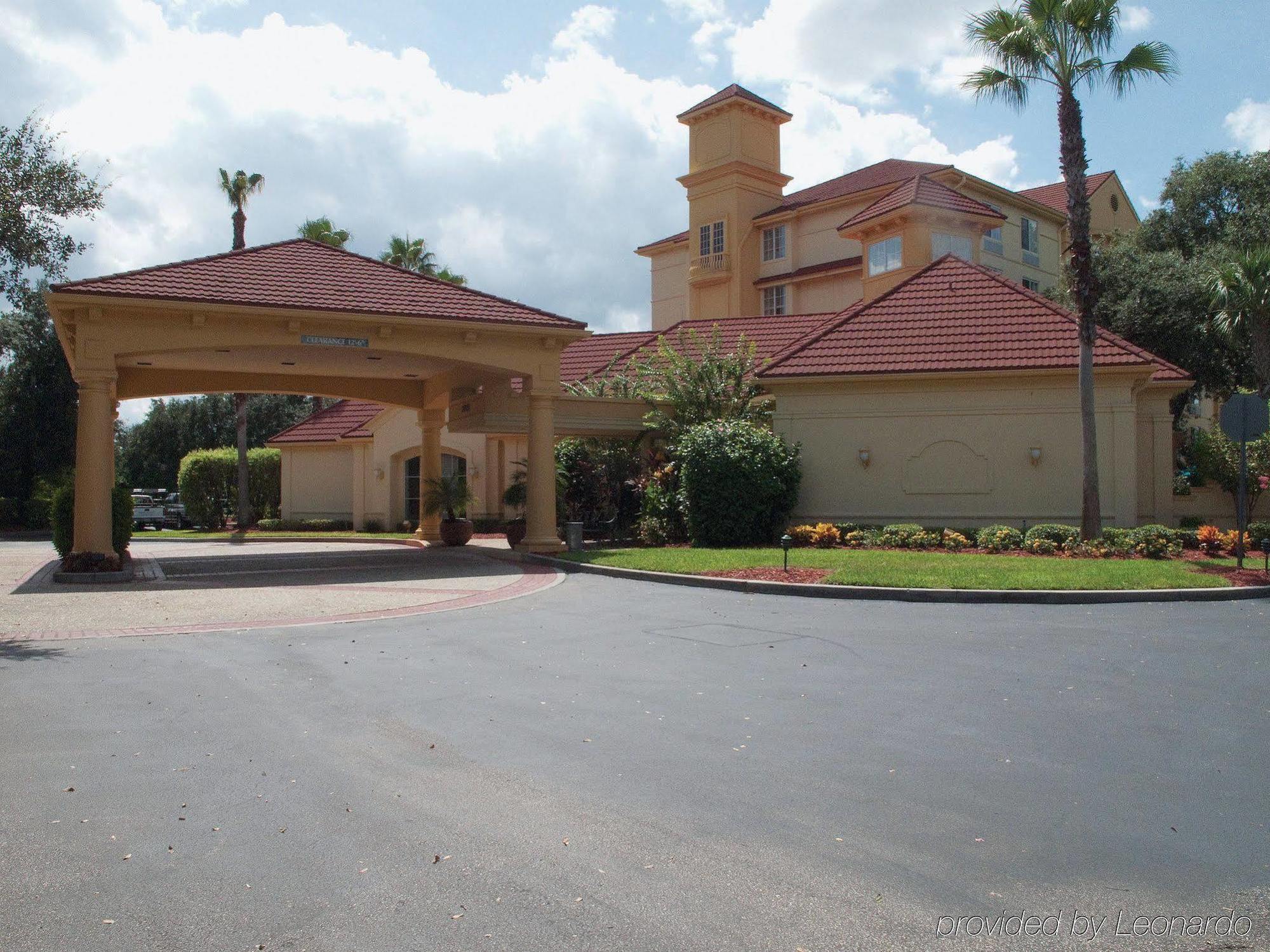 La Quinta By Wyndham Orlando Lake Mary Exterior photo